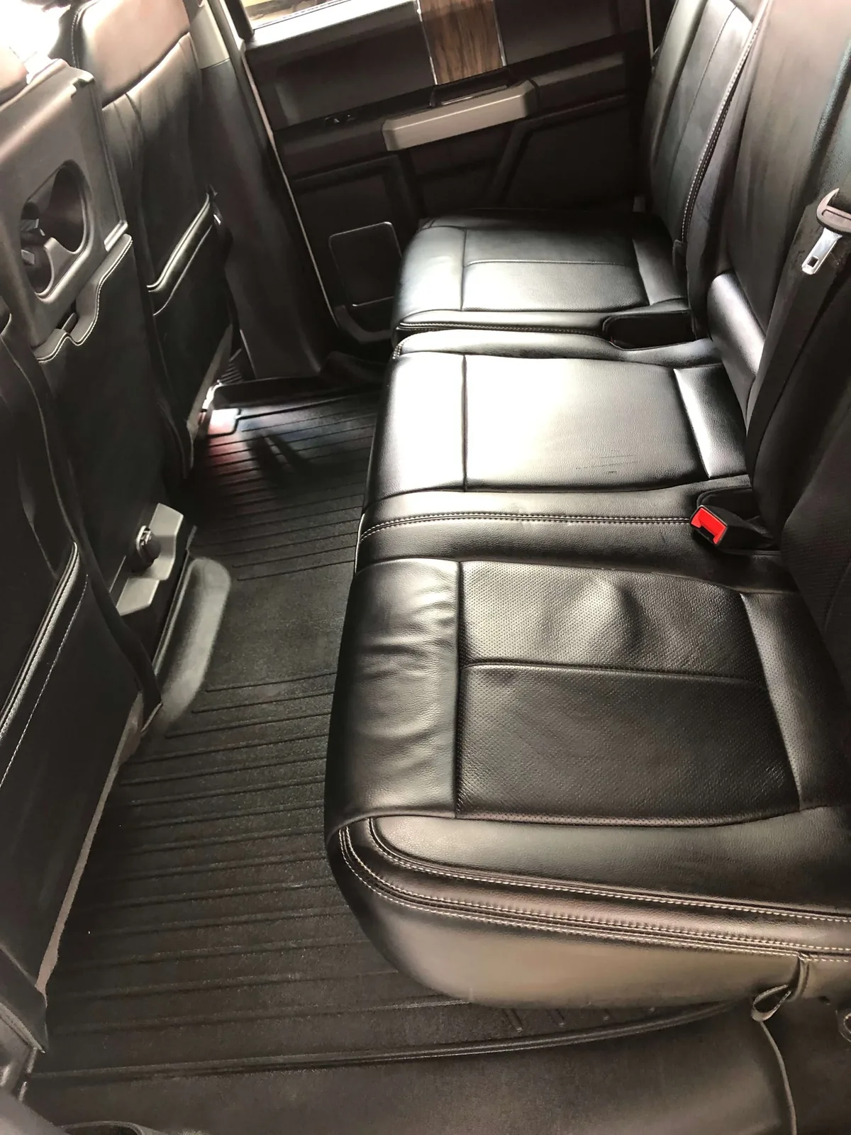 Mobile auto detailing result in Portland, Oregon — photo 3