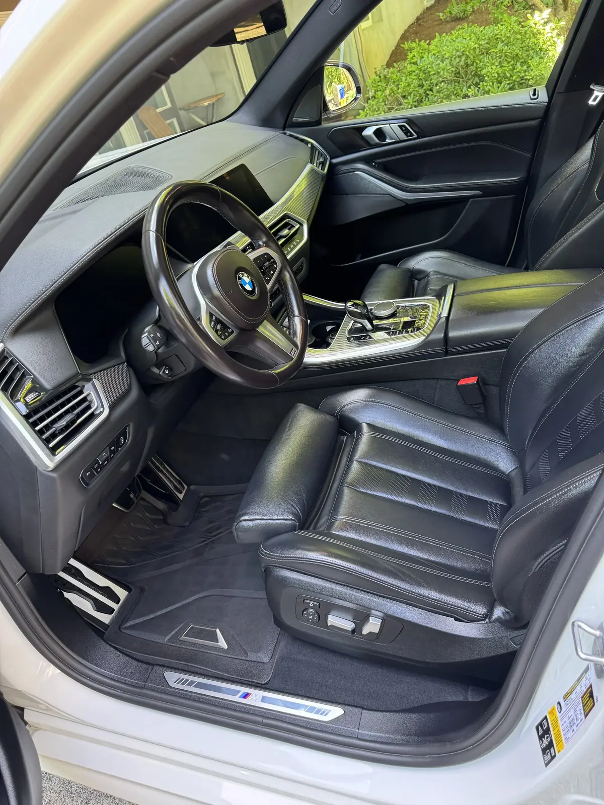 Mobile auto detailing result in Portland, Oregon — photo 12