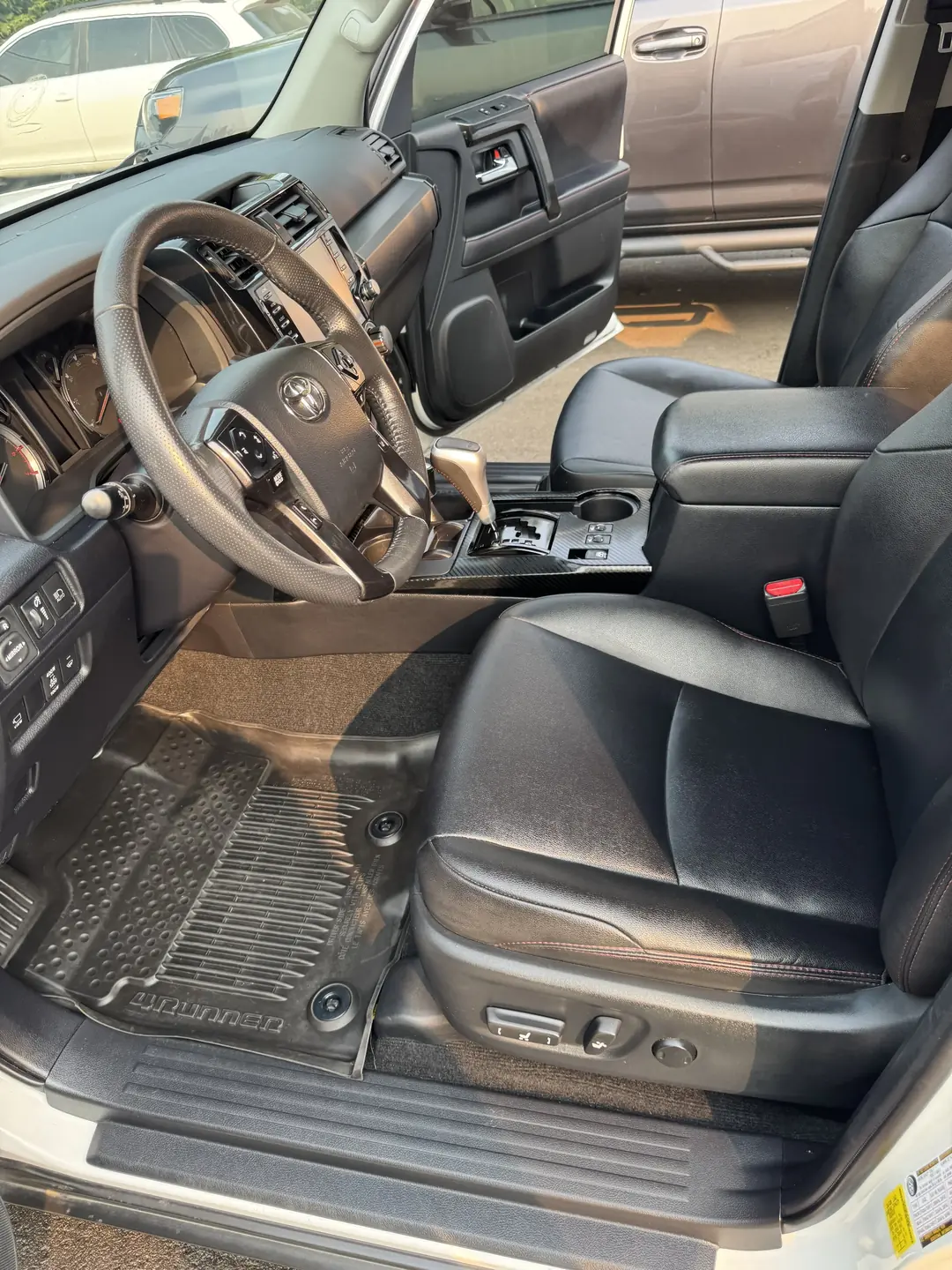 Mobile auto detailing result in Portland, Oregon — photo 26