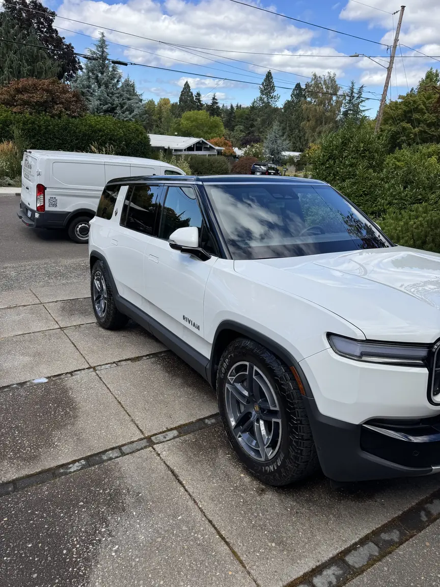 Mobile auto detailing result in Portland, Oregon — photo 46